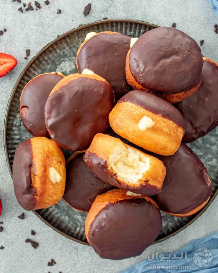 Boston cream donuts 1 36 750x938